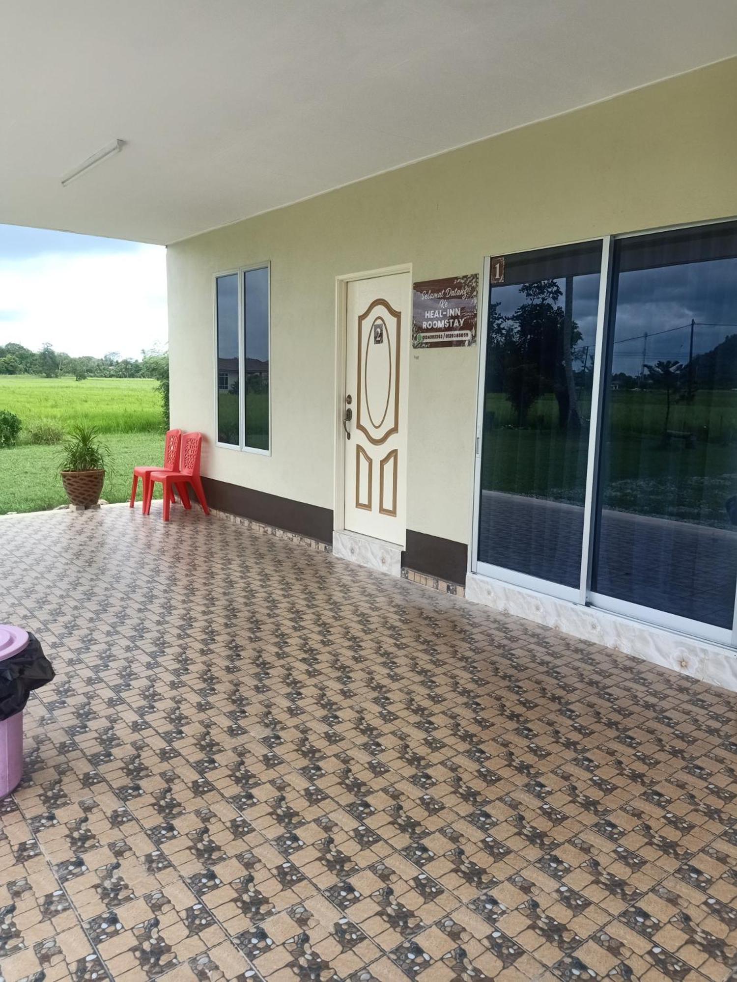 Heal Inn Roomstay- Islamic Guest Kangar Esterno foto