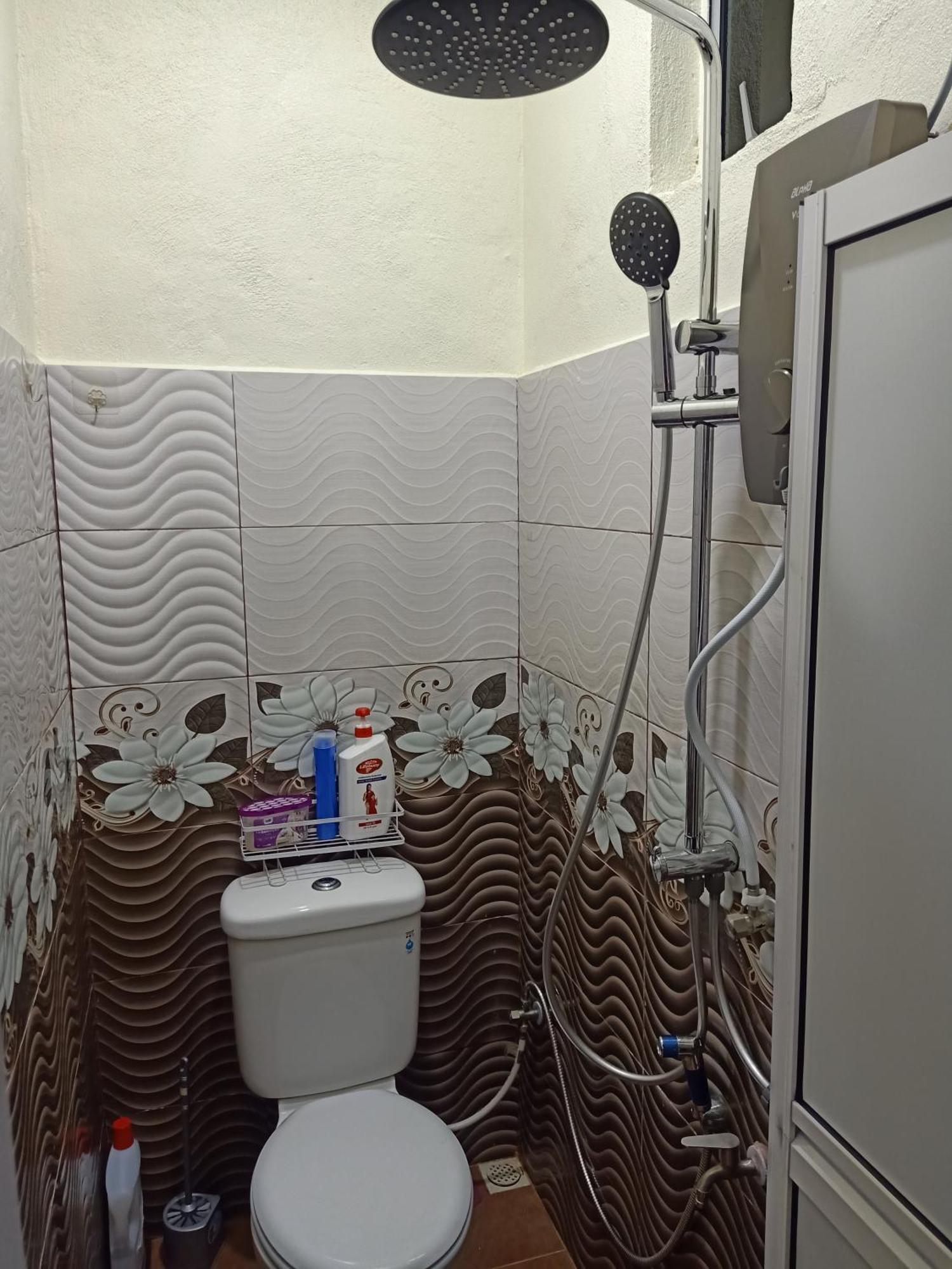 Heal Inn Roomstay- Islamic Guest Kangar Esterno foto